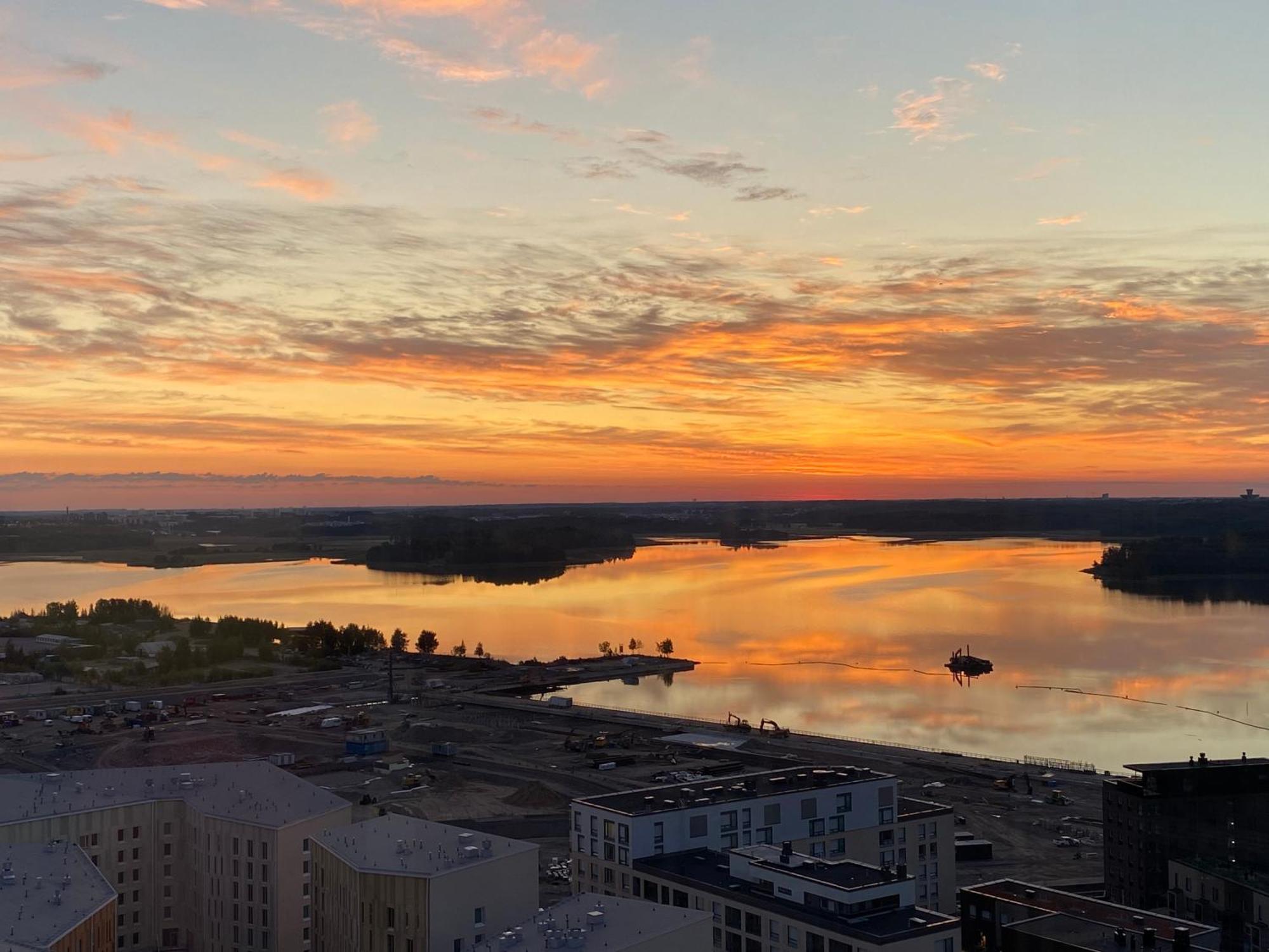 18Th Floor Helsinki High Point 1 Bdr Apartment With City View - Free Garage Parking Kültér fotó
